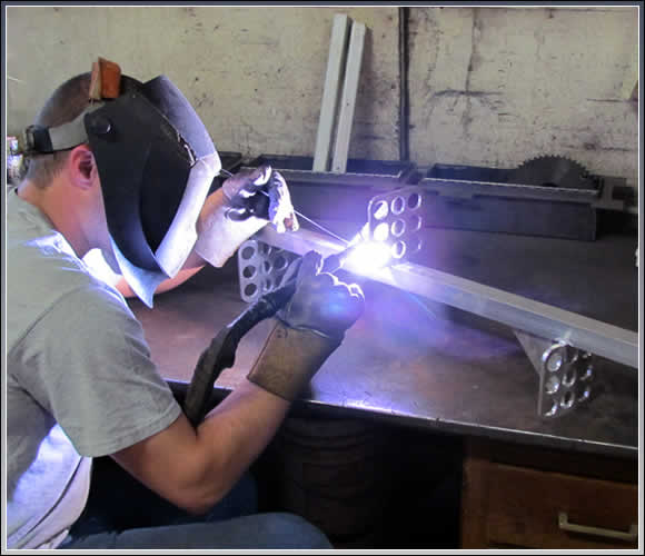 Custom Welding, Fabrication and Machining Services WI